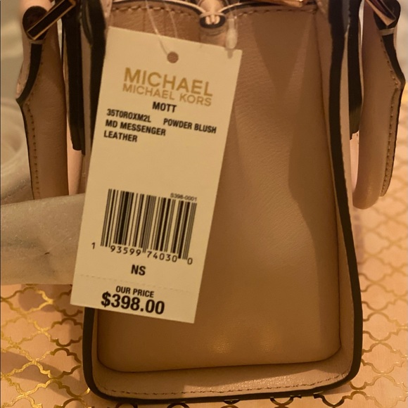💫Michael Kors Crossbody Messenger 💫 NWT - Picture 9 of 14
